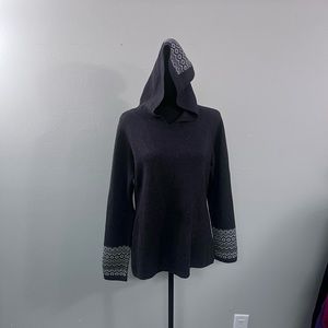 Aspen Sweater Size‎ M